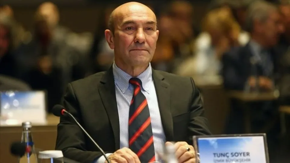 İzmirlinin CHP'li Tunç Soyer'e öfkesi dinmiyor! "Çoluk çocuk yüzeceğiz" sözleri tepki çekti: Laf çok icraat yok
