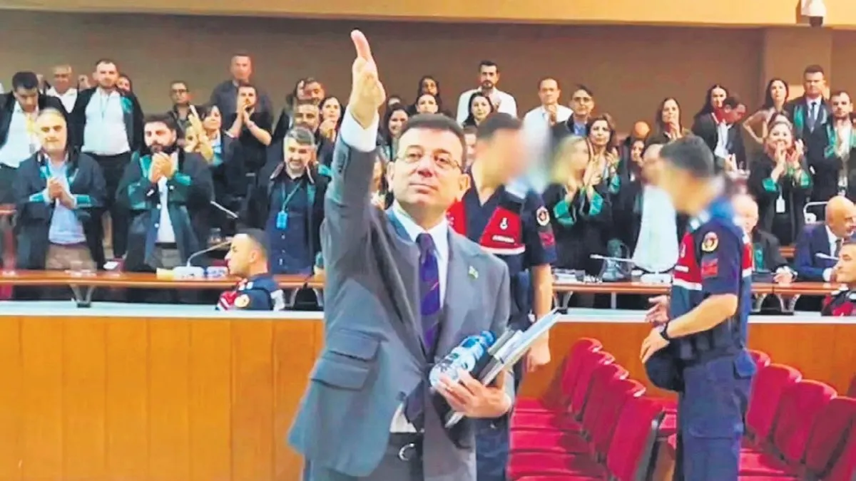 Mahkemedeki şova izin yok! Önceden onay şartı