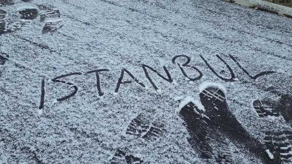 İstanbul'a 4 gün boyunca kar yağacak! Meteoroloji'den İstanbul'a kar yağışı uyarısı - 1