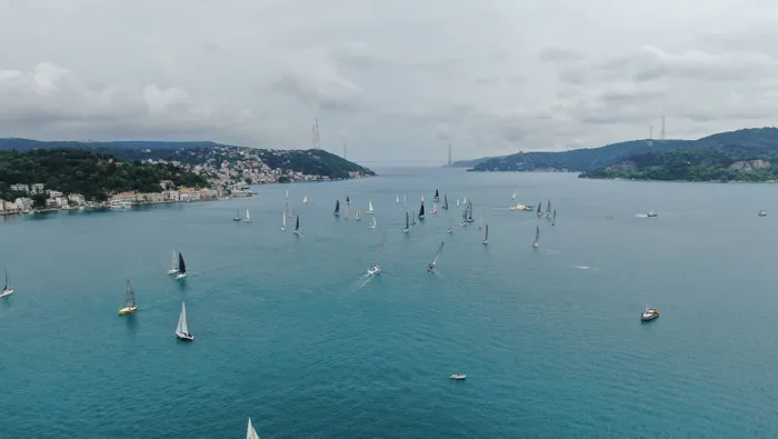 Boğaz'da İstanbul'un fethi kutlaması! Havadan böyle görüntülendi - 2