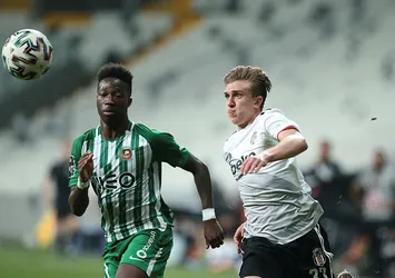 Beşiktaş'ta Rıdvan Yılmaz'dan 5 yıllık imza