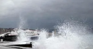 Çok sayıda deniz otobüsü seferi iptal edildi