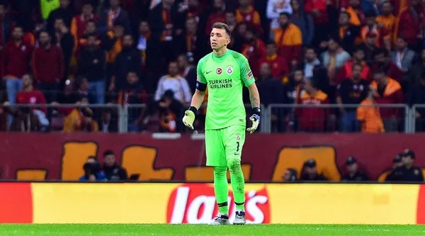 galatasarayda-musleraya-yeni-sozlesme-iste-detaylar-1614034359808.jpg Galatasaray'da Muslera'ya yeni sözleşme! İşte detaylar... - 3