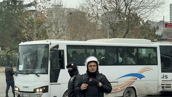 1671389124215.jpg İstanbul Valiliği'nden 'Kadıköy' kararı: İnceleme başlatıldı - 2