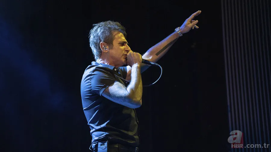 Teoman’dan gündem olan gelir açıklaması: “Çok kazanan insanlar değiliz” 7