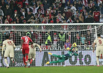 Sivasspor-Galatasaray maçında kural hatası var mı?