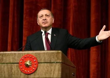 Minareler süngü, kubbeler miğfer!
