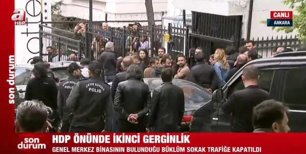 Son dakika: Acılı ailelerden HDP’ye siyah çelenk! HDP’li vekil ve aileler arasında gerginlik