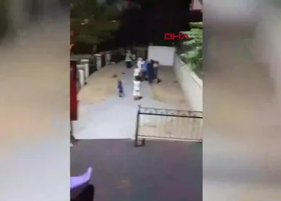 Çocukların kavgasına anneler dahil oldu!