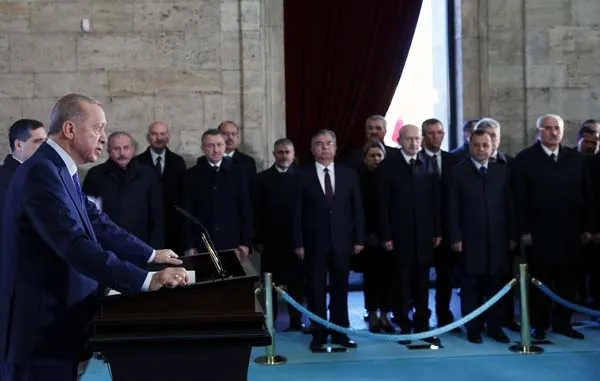 Son dakika: Büyük Önder Gazi Mustafa Kemal Atatürk'ün ebediyete intikalinin 84'üncü yılı! Başkan Erdoğan ve devlet erkanı Anıtkabir'de - 5