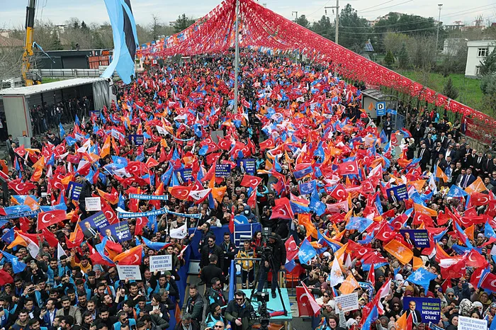 Diyarbakır ve Batman'da Başkan Erdoğan heyecanı! Mitinglerde önemli mesajlar: DEM terör siyasetiyle oylarınıza ipotek koymak istiyor - 11