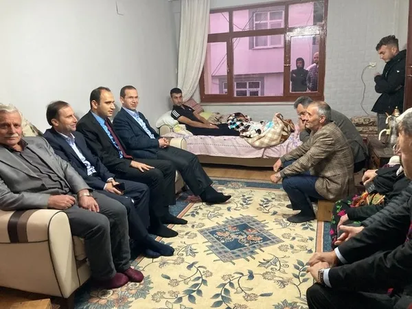 pence-kilit-harekatinda-bir-bacagini-kaybetti-gazi-bunyamin-kocamanin-gorev-aski-1671774833361.jpg Pençe-Kilit Harekatında bir bacağını kaybetti! Gazi Bünyamin Kocaman’ın görev aşkı - 6