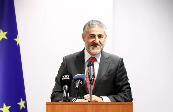 Hazine ve Maliye Bakanı Nureddin Nebati: Türkiye enflasyonu üretimle yeniyor