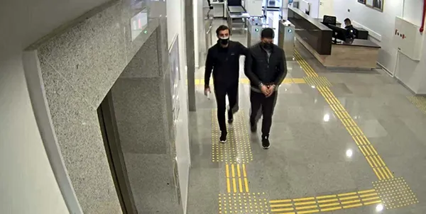 Aranan terörist Rıdvan Bayram Türkiye'ye giriş yaparken yakalandı - 4
