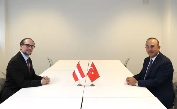 Dışişleri Bakanı Mevlüt Çavuşoğlu'ndan İtalya'da kritik diplomasi - 1