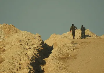 CENTCOM'dan flaş açıklama! ''YPG/PKK siper yıkıyor''