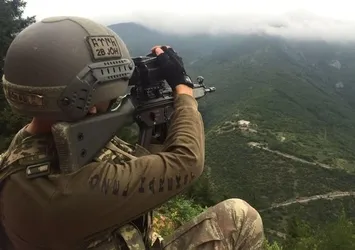 Karadeniz'de teröristlere yönelik operasyon sürüyor