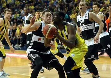 Fenerbahçe Doğuş'a kötü haber: Udoh NBA'a dönüyor!