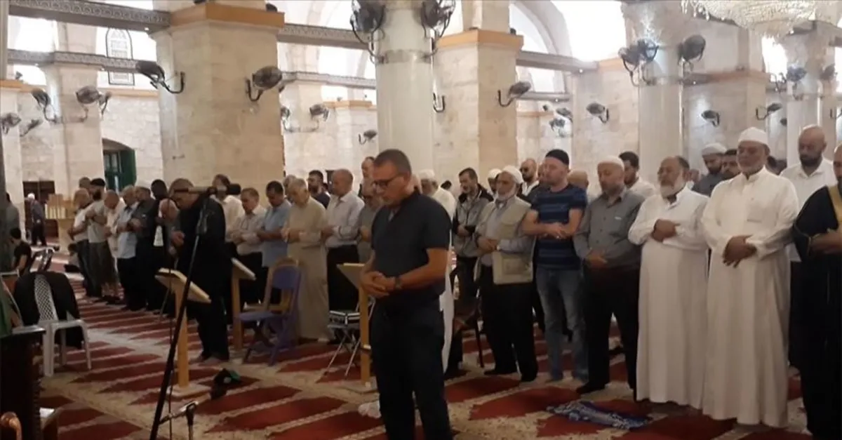 Nuri Pakdil için Mescid-i Aksa'da gıyabi cenaze namazı kılındı