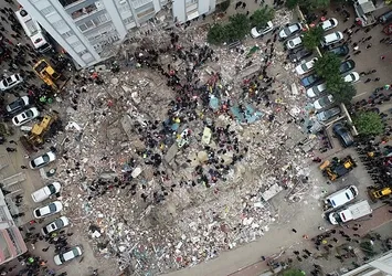 96 kişiye mezar olan Alpargün Apartmanı davasında tarihi ceza