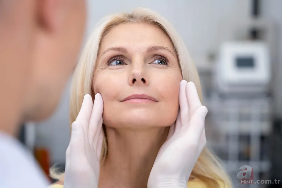 Ameliyatsız yaşlanmayı geciktiriyor! 50 yaşında 25 görünmenin bu sırrını kimse bilmiyor... 1