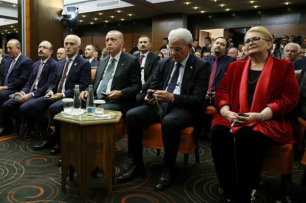 baskan-recep-tayyip-erdogandan-bosna-hersek-turkiye-is-forumu-programinda-onemli-aciklamalar-1662489408094.jpg Başkan Recep Tayyip Erdoğan'dan Bosna Hersek-Türkiye İş Forumu programında önemli açıklamalar - 3