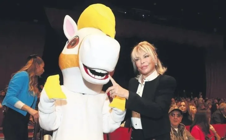 Ajda Pekkan yeni projesini anlattı: Hep at kalmak istiyorum