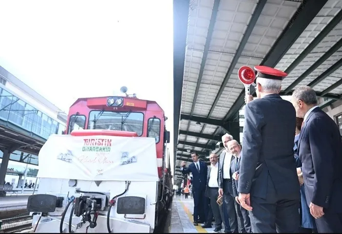 "Turistik Diyarbakır Ekspresi" ilk seferini tamamladı - 1