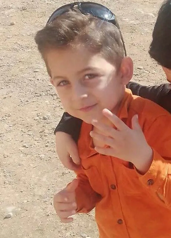 Karkamış’ta terör hedefi olan evine ilk kez girdi! Savaş alanı gibi