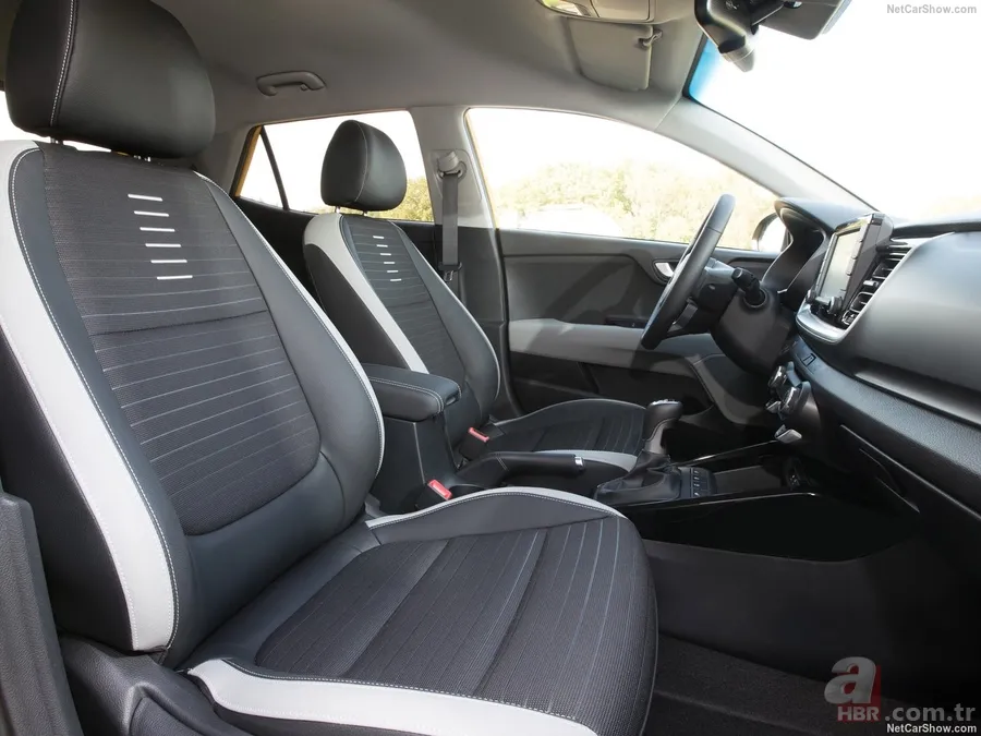 Kia Stonic Türkiye'de satışta! İşte 2018 Kia Stonic'in fiyatı ve donanmım özellikleri... 24