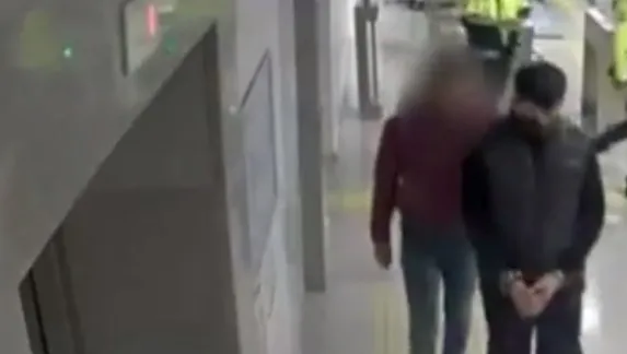 İstanbul Havalimanı'nda PKK'lı terörist böyle yakalandı - 3
