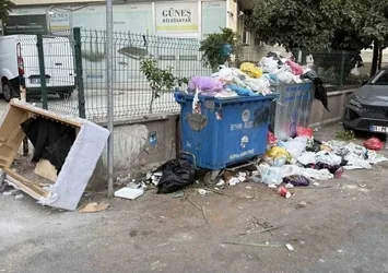 Seyhan'da çöp birikintileri oluştu