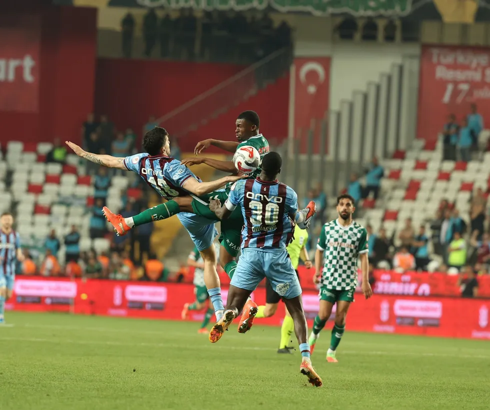 Trabzonspor Konya deplasmanında çıkış arıyor! İşte Konyaspor - Trabzonspor maçının muhtemel 11'leri ve kritik istatistikler - 7