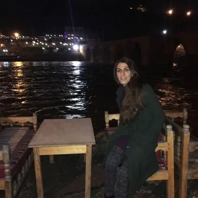 HDP’li eski Kocaköy Belediye Başkanı Rojda Nazlier’e silahlı terör örgütüne üye olmak suçundan 9 yıl hapis