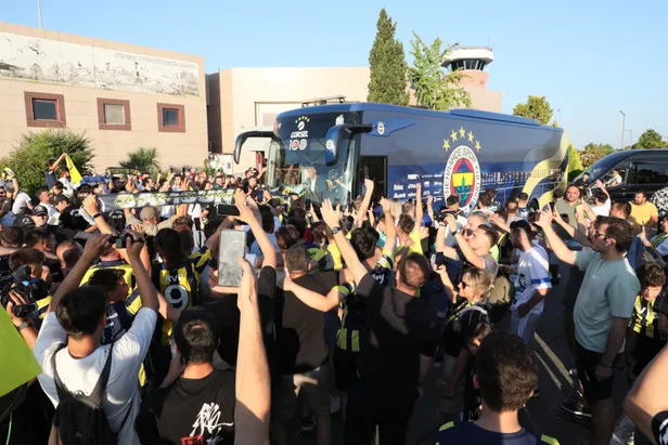 samsunspor-fenerbahce-canli-izle-21-agustos-samsunspor-fb-maci-anlik-kesintisiz-full-hd-4k-sifresiz-izleme-lin-1692637069776.jpg Samsunspor-FB maç sonucu | 21 Ağustos Samsunspor-Fenerbahçe maçı kaç kaç bitti? - 5