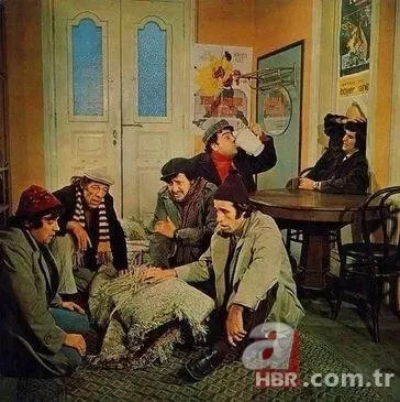 Mavi Boncuk'un Mıstık'ı Halit Akçatepe'nin annesi Yeşilçam güzeliymiş! Babasını herkes biliyordu... 3