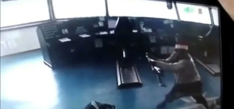 Son dakika: Türk gemisine korsan baskın! Bakan Karaismailoğlu: Bu haydutların elinden bu vatandaşlarımızı kurtaracağız