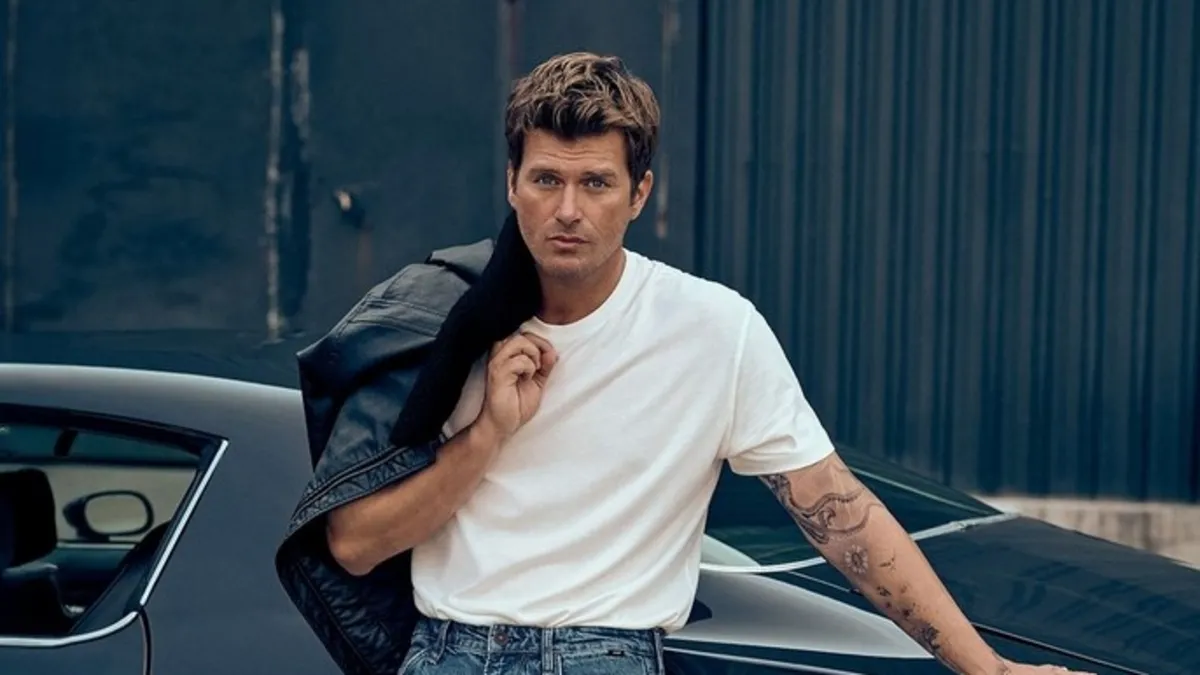 Kıvanç Tatlıtuğ paylaşımıyla gündem oldu!