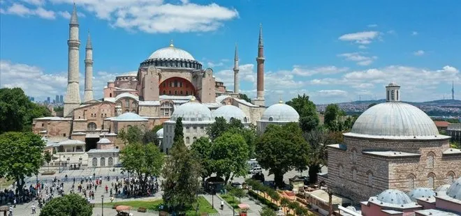 24 Temmuz İstanbul Cuma namazı saat kaçta? Ayasofya’da namaz kaçta kılınacak, kimler girebilir?