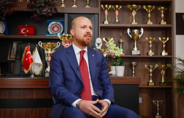 Bilal Erdoğan 15 Temmuz gecesini ilk kez anlattı: İhanetine ailecek direndik