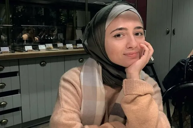 Genç cazcı Büşra Kayıkçı başörtüsü taktığı için linç edildi! - 4