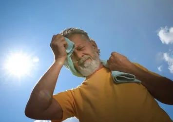 Sağlık Bakanlığı uyardı! Sıcak çarpmasının 7 işareti