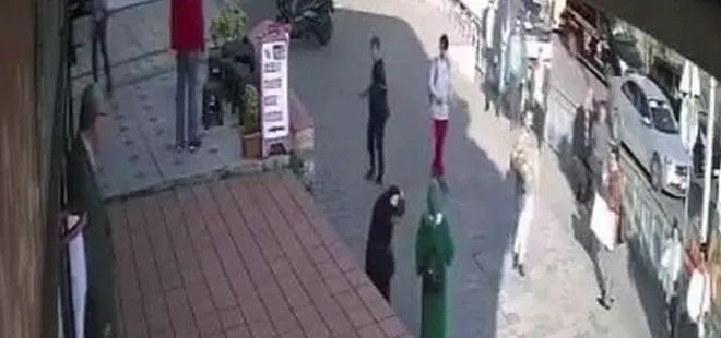 Karaköy’de başörtülü kadınlara saldıran şahıs gözaltına alındı