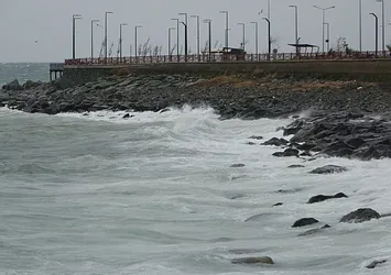 Doğu Karadeniz’de fırtına etkili oluyor