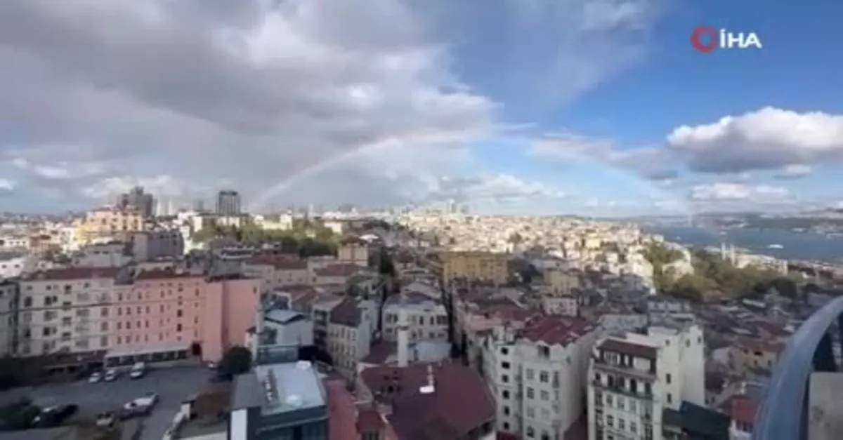 İstanbul’da gökkuşağı sürprizi: Turistler o anları görüntüledi