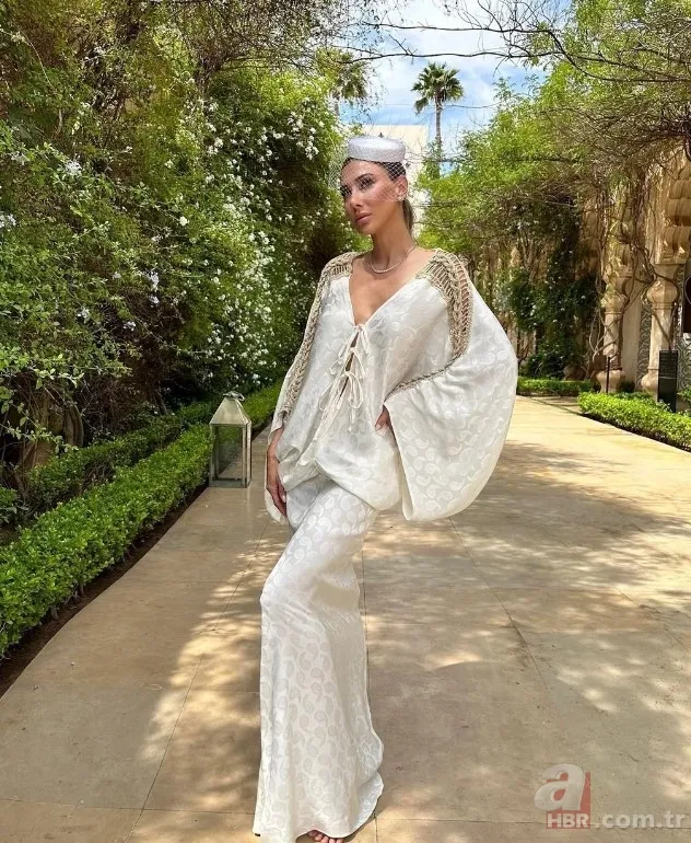 Şeyma Subaşı ablası Kübra Açıl’dan olay paylaşım! Düğüne davet edilmedi soluğu orada aldı 15