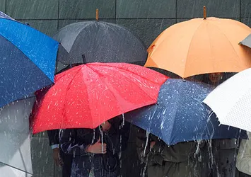 Son dakika! Meteoroloji'den sağanak yağış uyarısı! Tüm Türkiye'ye yayılacak...