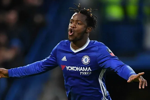 1628888363745.jpg Beşiktaş'ın yeni forvetini Sergen Yalçın duyurdu! "Batshuayi İstanbul'a gelecek" - 6