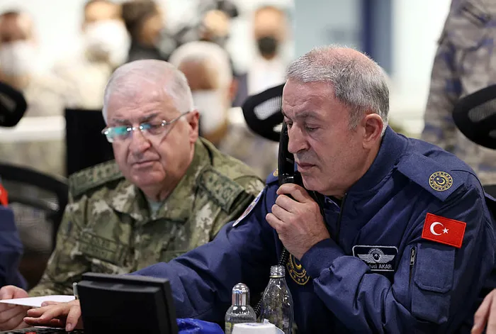 Son dakika: ’Pençe-Kilit’ operasyonu başladı! Milli Savunma Bakanı Hulusi Akar: Çok sayıda PKK’lı terörist etkisiz hale getirildi