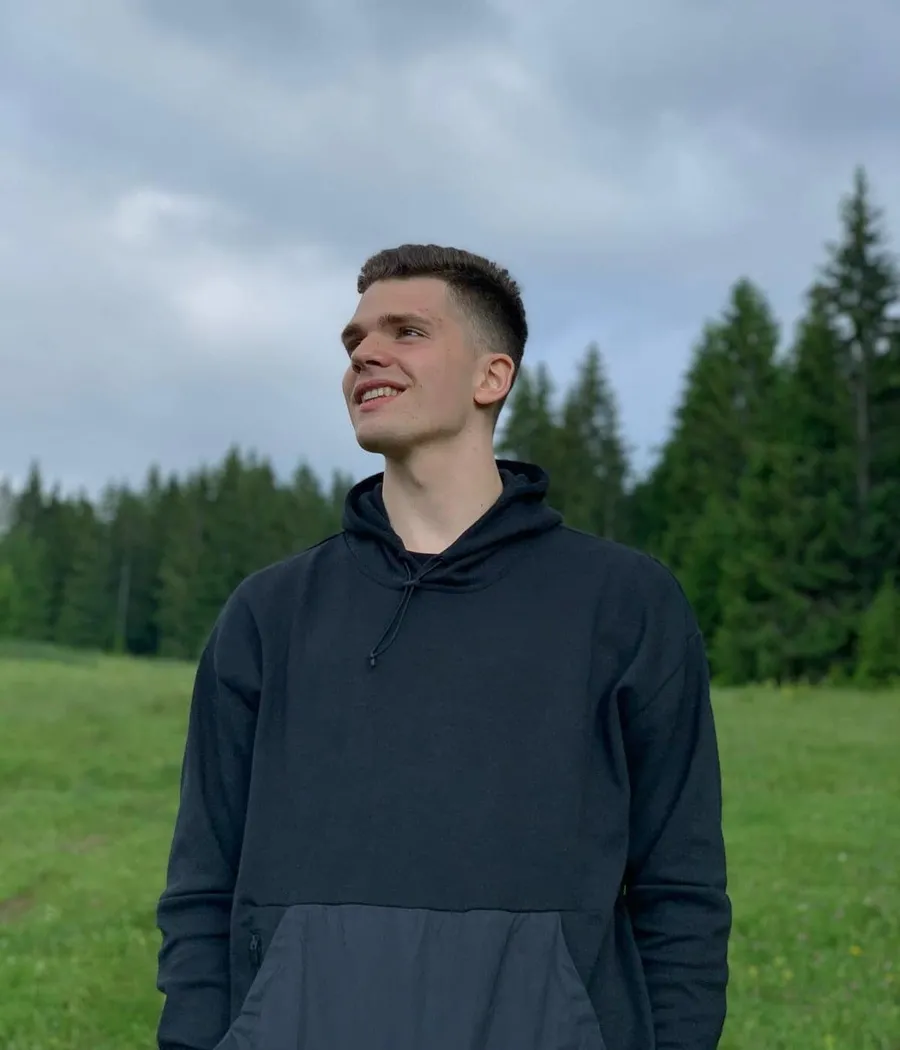 once-namaz-sonra-aile-ziyareti-milli-yildiz-tarik-biberovicten-samimi-bayram-mesaji-1773986887773.jpg "Önce namaz, sonra aile ziyareti" Milli yıldız Tarık Biberovic’ten samimi bayram mesajı - 7